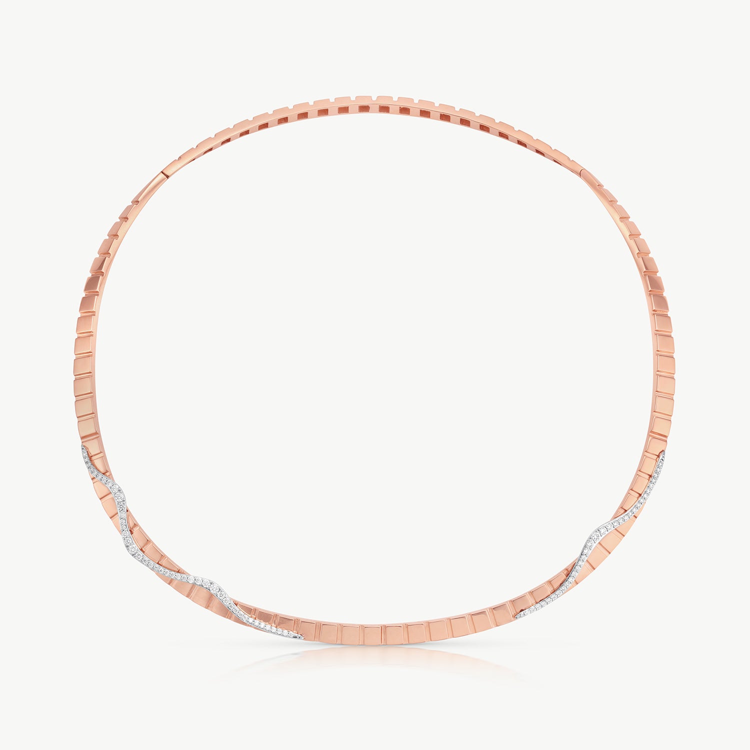 The Classic Mini Collar