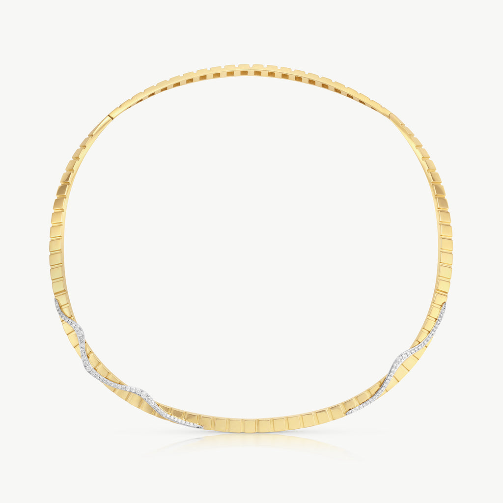 The Classic Mini Collar