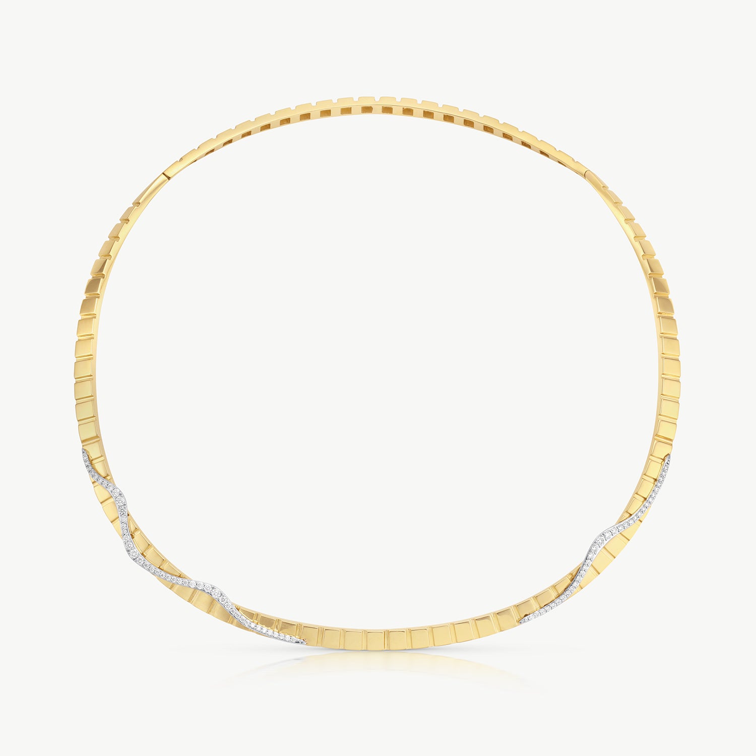 The Classic Mini Collar